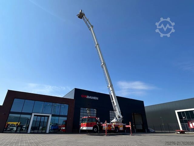 Platforma de ridicare Mercedes-Benz Econic 1823 Bronto Skylift F32 MDT 2000