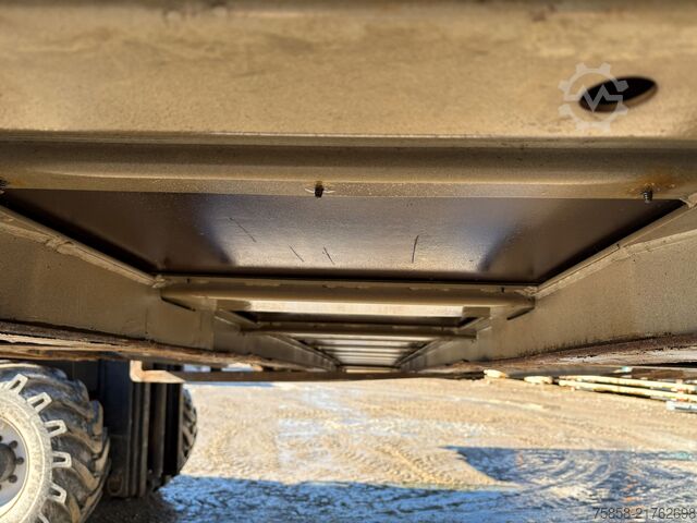 Cserefelépítményes plató Krone Jumbo Plattform 7,82 mit Lochleiste