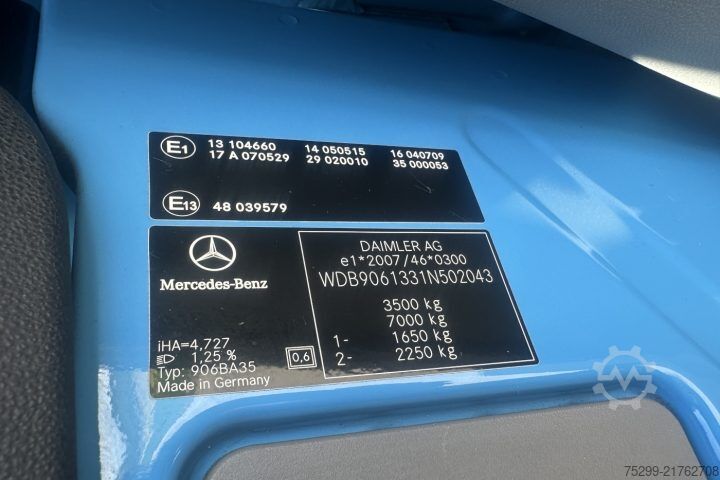 Testreszabott furgon Mercedes-Benz 316 CDI HB Motor Neu / Swiss-Vehicle
