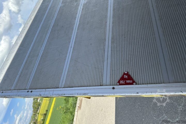 Testreszabott furgon Mercedes-Benz 316 CDI HB Motor Neu / Swiss-Vehicle