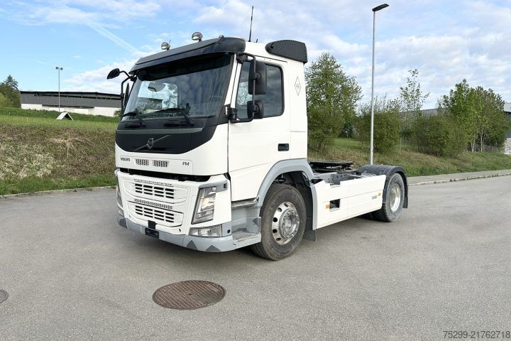 Standard nyergesvontató Volvo FM-500 4x2 Kipphydraulik / Swiss-Vehicle