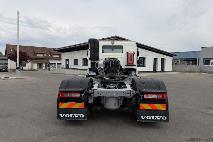 Standard nyergesvontató Volvo FM-500 4x2 Kipphydraulik / Swiss-Vehicle