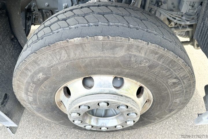 Standard nyergesvontató Volvo FM-500 4x2 Kipphydraulik / Swiss-Vehicle