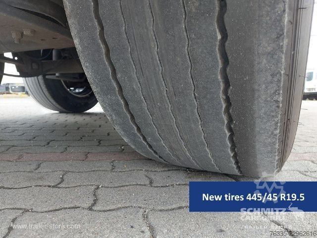 Ανοιχτό ημιρυμουλκούμενο με μουσαμά Schmitz Cargobull Curtainsider Mega