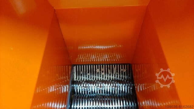 Vernietiger Shredder ZEIGE800 kW R-Techniq ZEIGE800