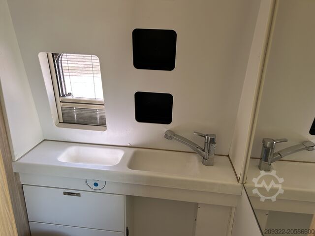 Husvagn/husbils Fiat Weinsberg Carabus 600 K | 4 Posti Letto | Completamente Attrezzato