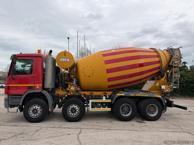 Autoblandare för betong Mercedes-Benz Actros 4141
