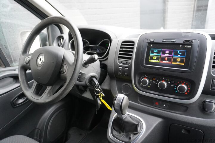 Delivery van Renault Trafic 2.0 dCi 145PK Automaat 2x Schuif L2 EURO...