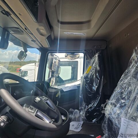 Standard dragbil DAF XF 530 FAN