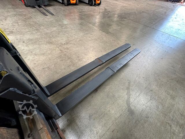 Hydrauliczne widły teleskopowe Linde 3.000 kg