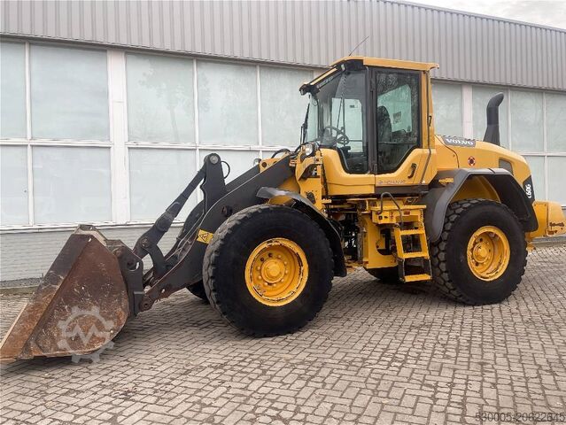 Kolový nakladač Volvo L 60 G