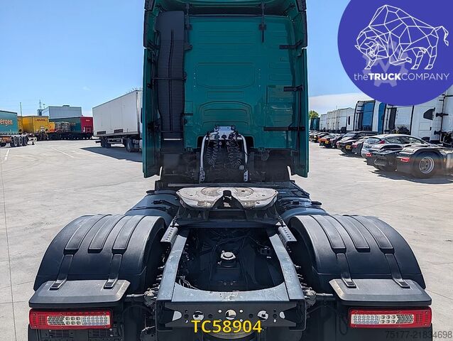 Standaard-SZM Volvo FH 500
