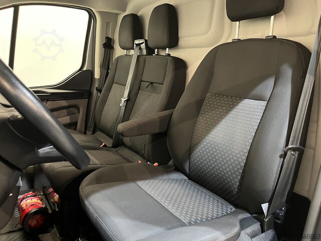 Bestelwagen Ford Transit Custom 300 2.0 TDCI L1H1 Trend 130 PK S...