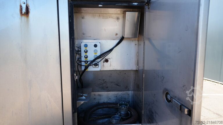 Cisternă pentru alimente Van Hool 3 axle food tank trailer 33.300ltr