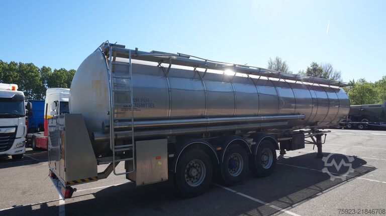 Cisternă pentru alimente Van Hool 3 axle food tank trailer 33.300ltr