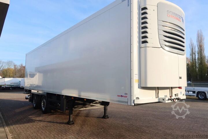 Refrigerated/freezer transport Schmitz Cargobull City Trailer + Stuur AS