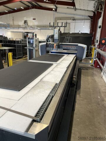 Macchina da taglio a getto d'acqua STM Waterjet Premium-Cut 2060