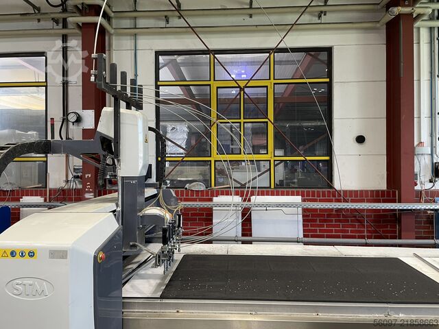 Macchina da taglio a getto d'acqua STM Waterjet Premium-Cut 2060