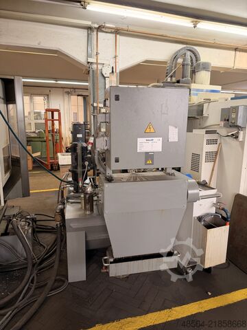 Universal machining center Deckel Maho DMU 60 T