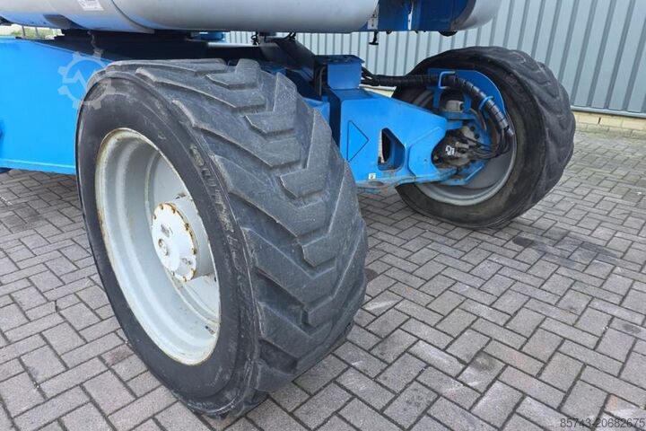 Mafsallı teleskopik çalışma platformu Genie ZX135/70 Diesel, 4x4x4 Drive, 43m Lifting Height,