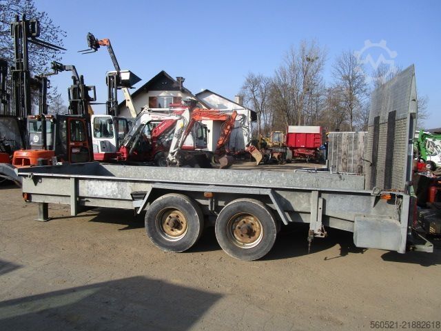 βαρέως τύπου ρυμουλκούμενο Müller Tandemanhänger mit 8 Ton. NL mit Rampe