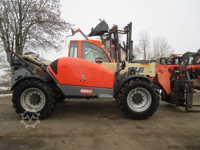 Tuhý teleskopický manipulátor JLG 4009 PS - 9m-4 Ton.- Turbo mit Palettengabel - Niv