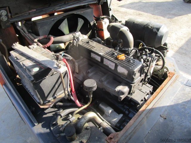 Περονοφόρα περονοφόρα ανυψωτικά Doosan D30G -Triplex-FH 4,7m + Seitenschieber