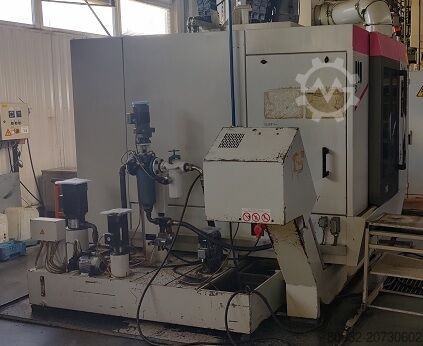 Vertical machining center Stama MC325