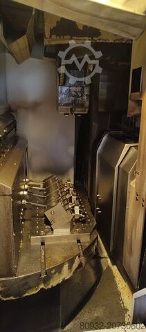 Vertical machining center Stama MC325