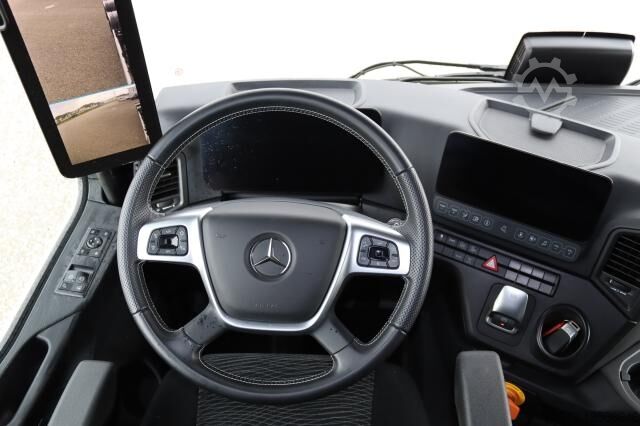 Autocamion cu caroserie interschimbabilă Mercedes-Benz eActros 400 L