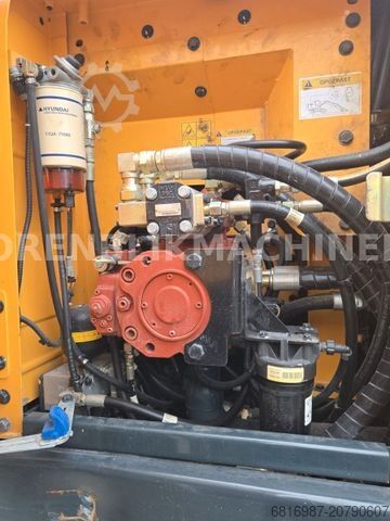 Mobile excavator HYUNDAI HW160