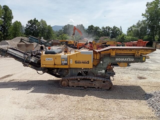 Knuser Komatsu BR380JG
