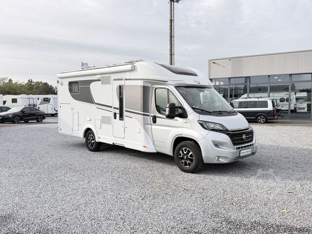 Camper semintegrato CARADO T 447+ *Einzelbetten-Automatik-1.Hand*