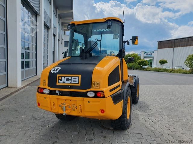 Cargadora de ruedas JCB TM 180 SV C / Neufahrzeug / Teleskop / Gabel