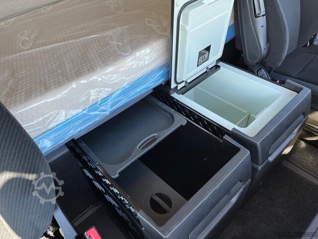 Τυπική μονάδα τράκτορα Mercedes-Benz Actros 1848 LS 4xSHZ ACC AHK AUT z KlimaA