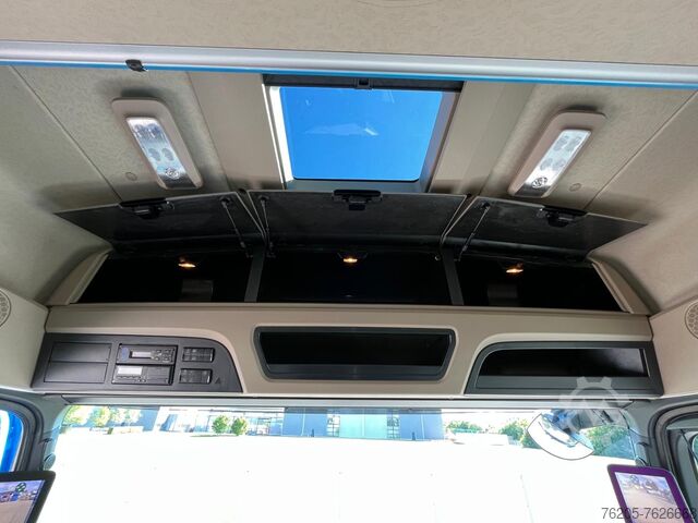 Τυπική μονάδα τράκτορα Mercedes-Benz Actros 1848 LS 4xSHZ ACC AHK AUT z KlimaA