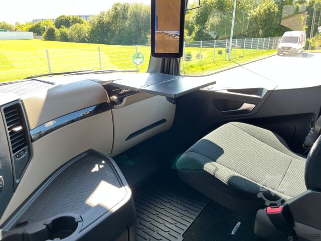 Τυπική μονάδα τράκτορα Mercedes-Benz Actros 1848 LS 4xSHZ ACC AHK AUT z KlimaA
