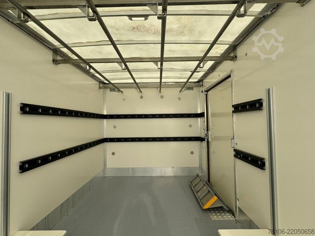 Transporter mit Koffer RENAULT Master Tiefrahmen Koffer *Kamera*Klima*