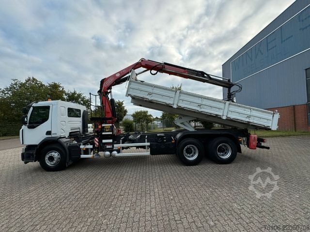 Lastbilmonteret kran RENAULT Premium Lander 310.26 6x4 Kipper /Kran