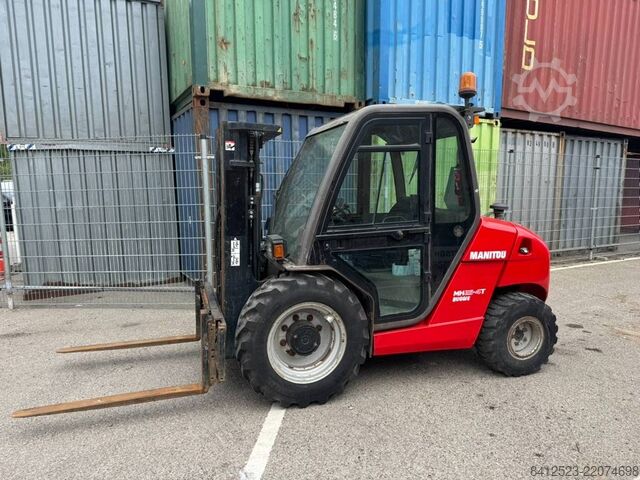 Terénní vysokozdvižný vozík Manitou MH25-4 T Buggie