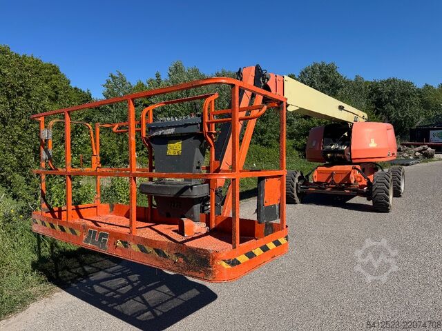 Plataforma telescópica JLG 660 SJ
