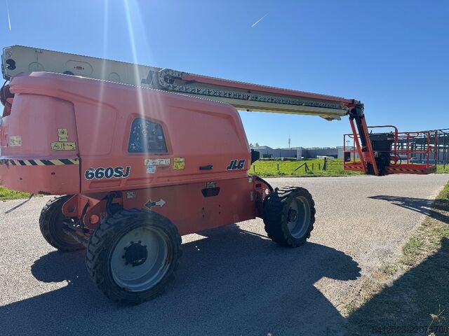 Plataforma telescópica JLG 660 SJ