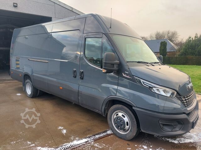 Magasított, hosszított furgon Iveco Daily 35C18 Himatic