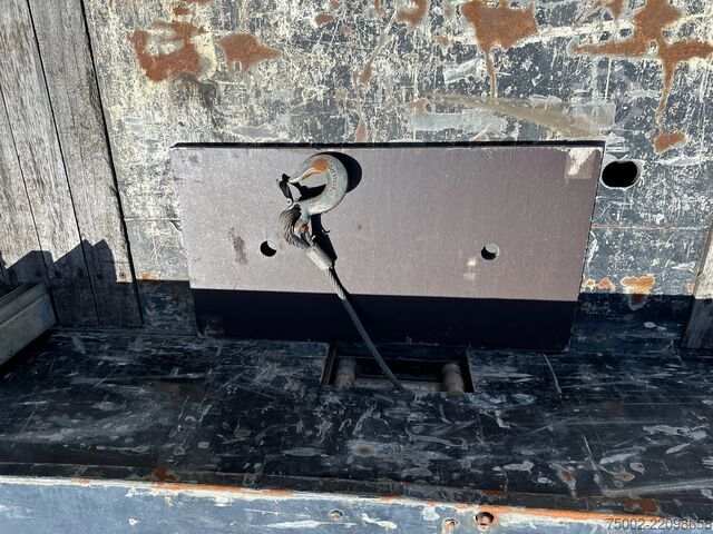 Cargador bajo Broshuis 3ABSD Lowloader 3-axle / GVW: 53.000kg / Neck: ...