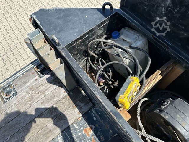 Cargador bajo Broshuis 3ABSD Lowloader 3-axle / GVW: 53.000kg / Neck: ...