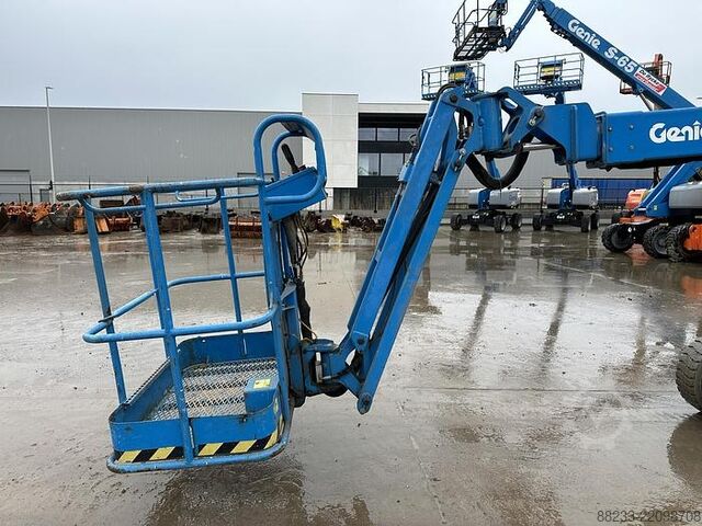 Teleszkópos gémemelő Genie Z30-20N