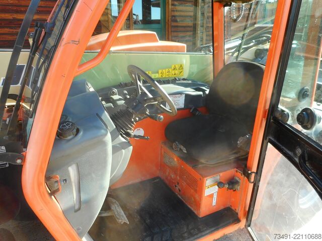 Teleszkópos rakodó JLG 2505