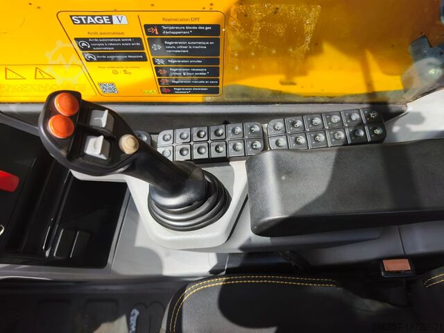Teleskopisk hanterare JCB 538-70 AGRI SUPER