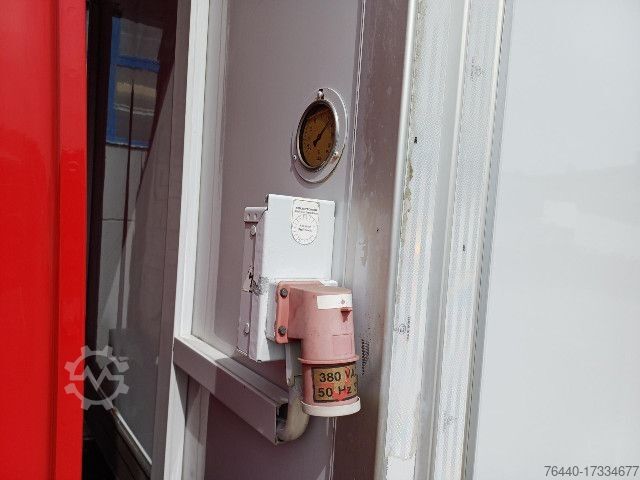 Kühltransporter Mercedes-Benz 816