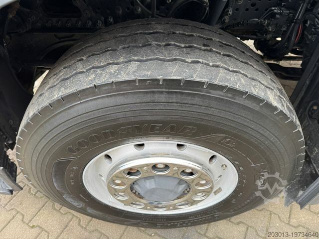 Standart çekici ünitesi MERCEDES-BENZ ACTROS 1846 4x4 HAD Eur 6 Kipphydraulik Retarder